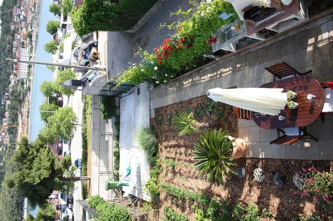 Apartments By The Sea Trogir - 20307 Croatia