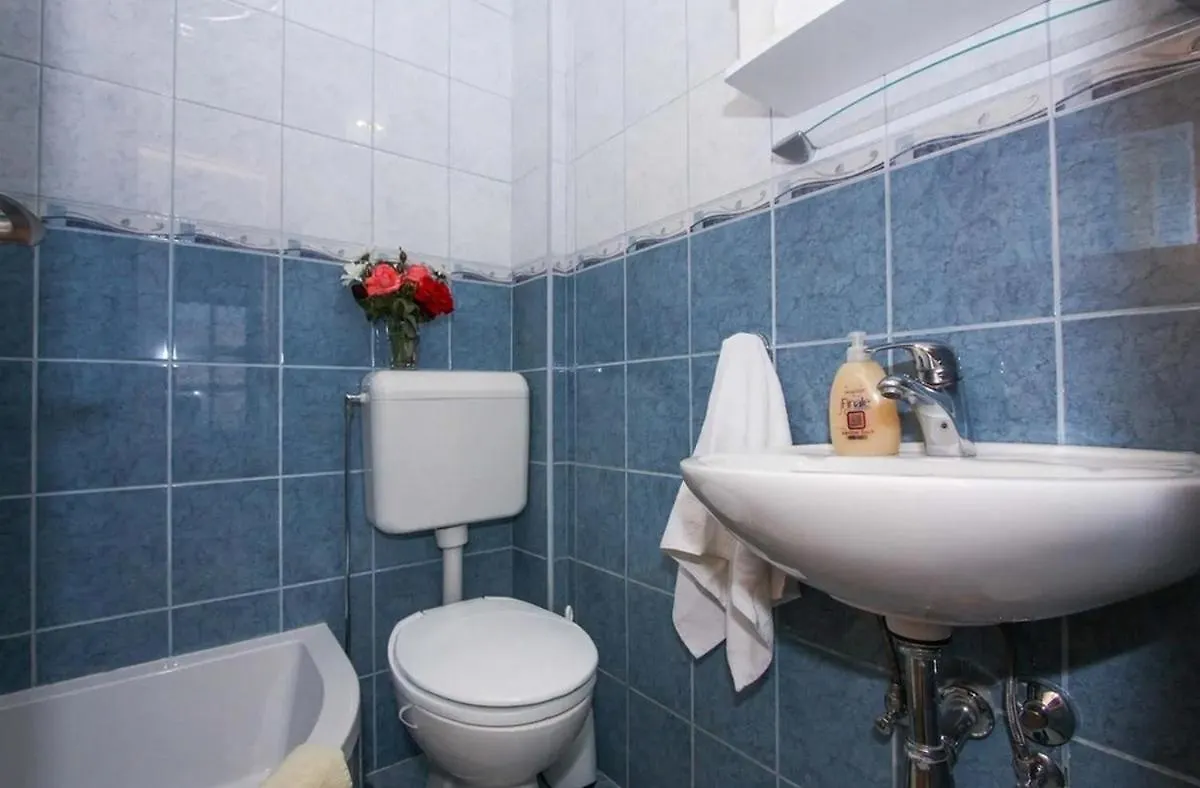 Apartments By The Sea Trogir - 20307